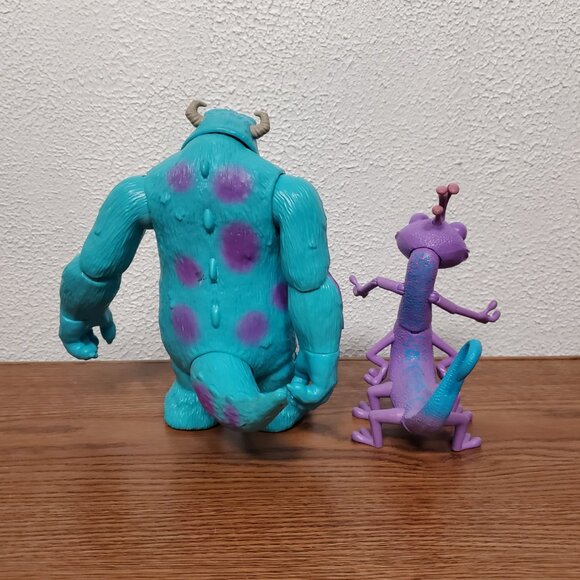 Action Figures - Disney Pixar Monsters Inc - 8" Sully and 6" Randall Boggs - Picture 3 of 5